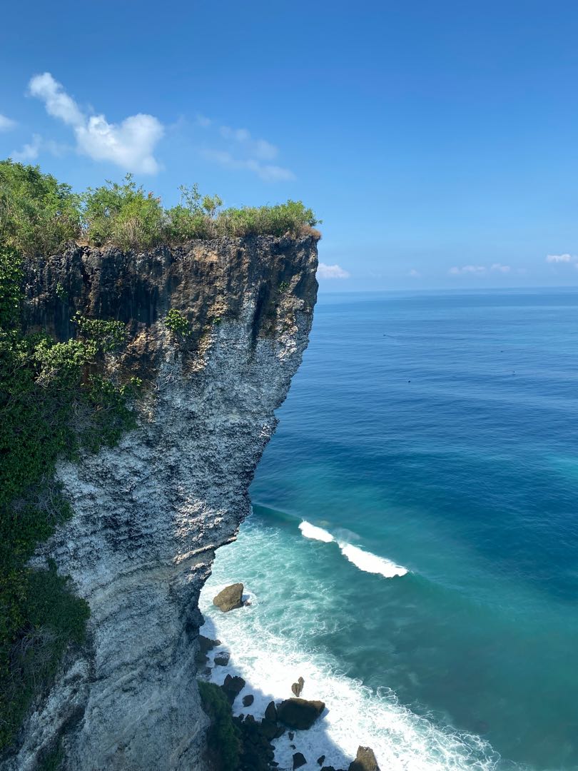 karangboma cliff