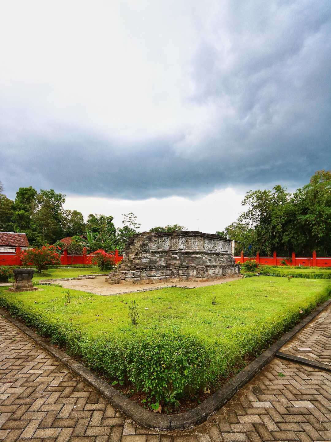 surowono temple