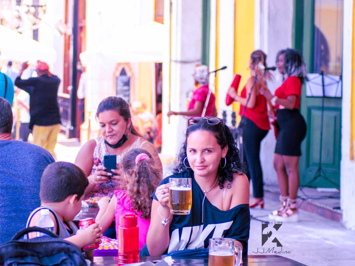 Cerveza y Comida 