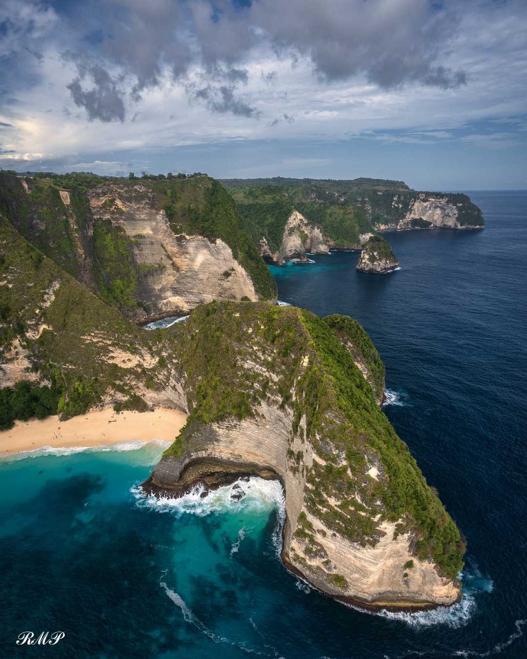 Kelingking Beach