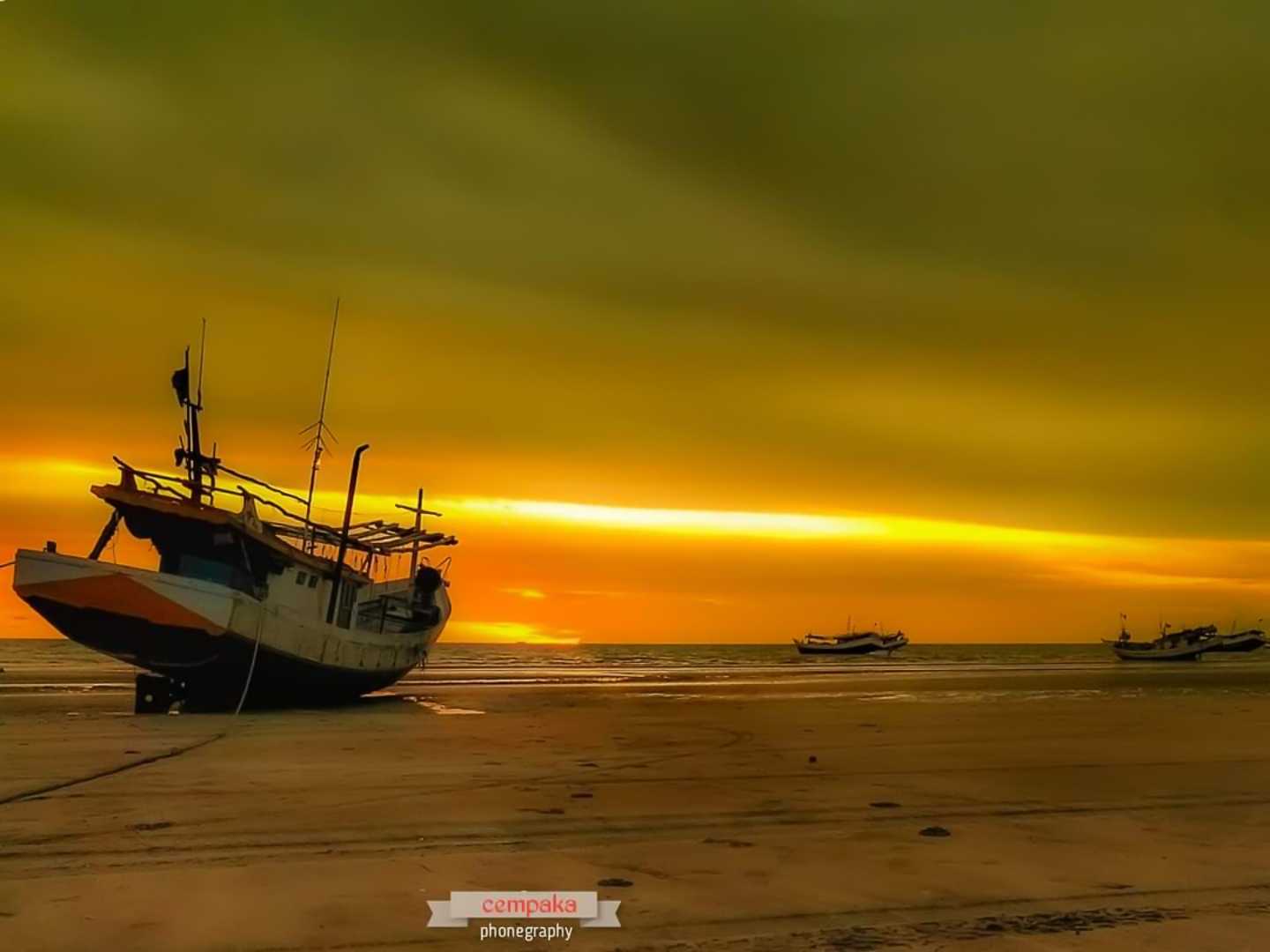 Pantai Lampu Satu Merauke