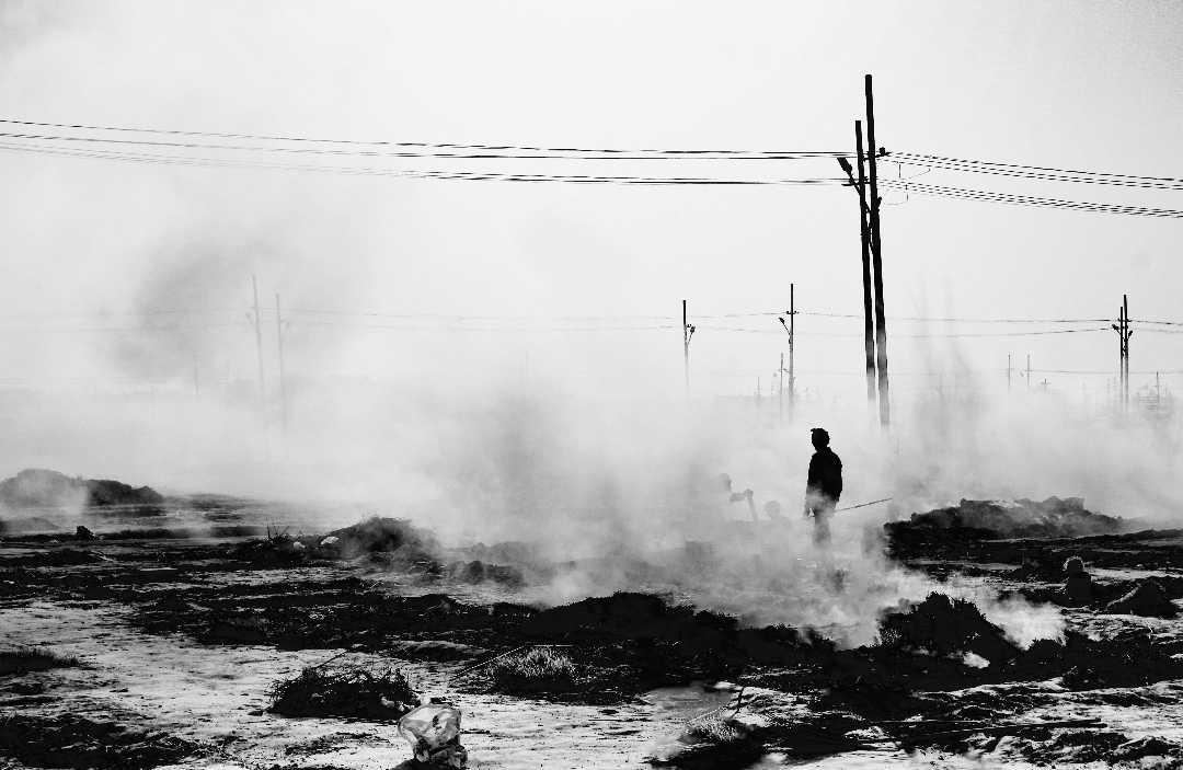 Burning Land - Image 7