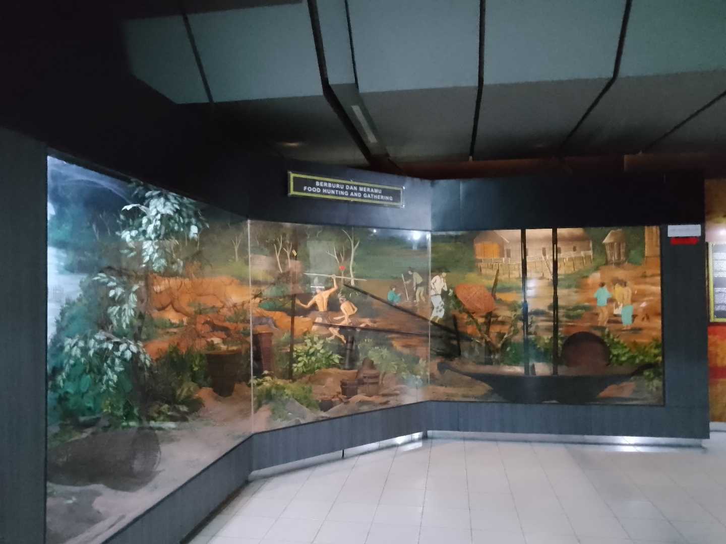 Berburu Dan Meramu
