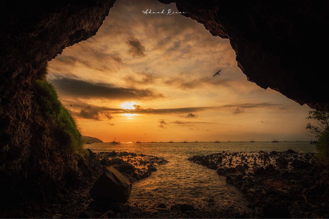 GOA PULAU KUNTI