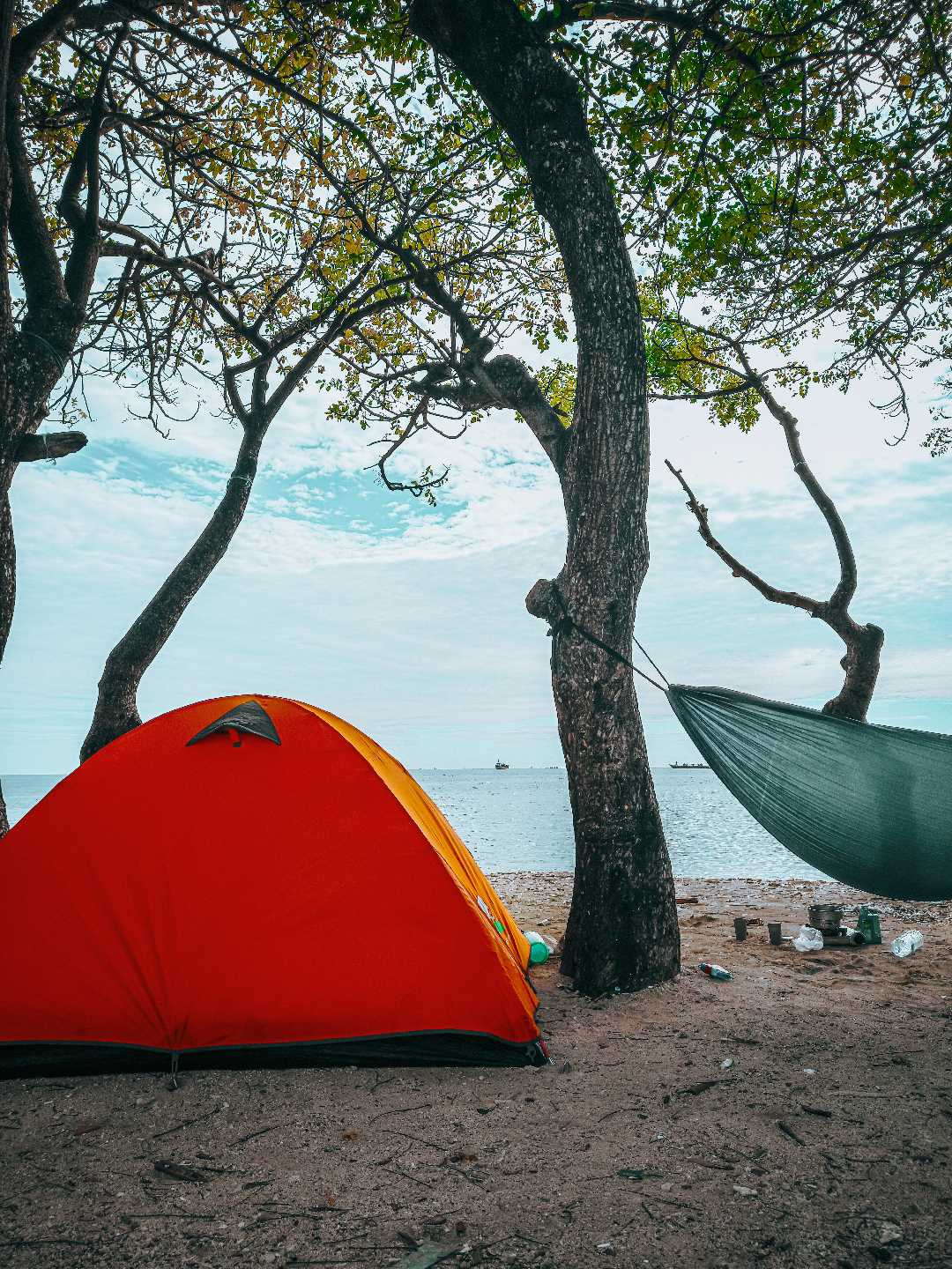 Lae-Lae Island