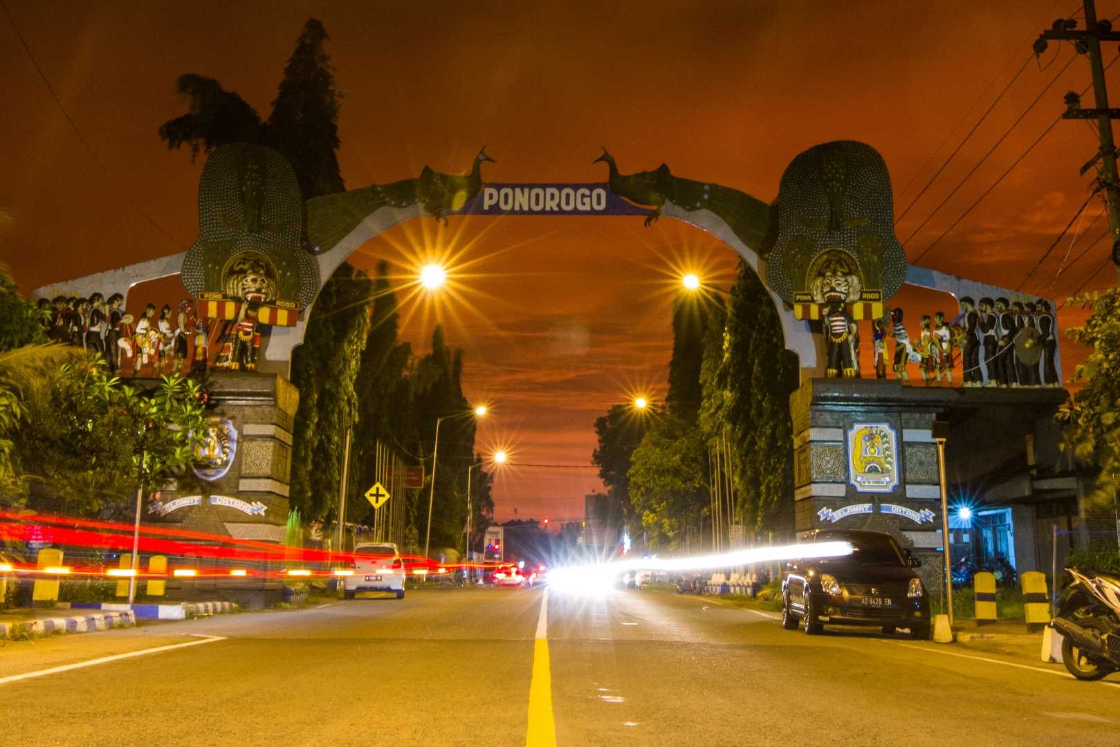 Tugu Reyog Ponorogo