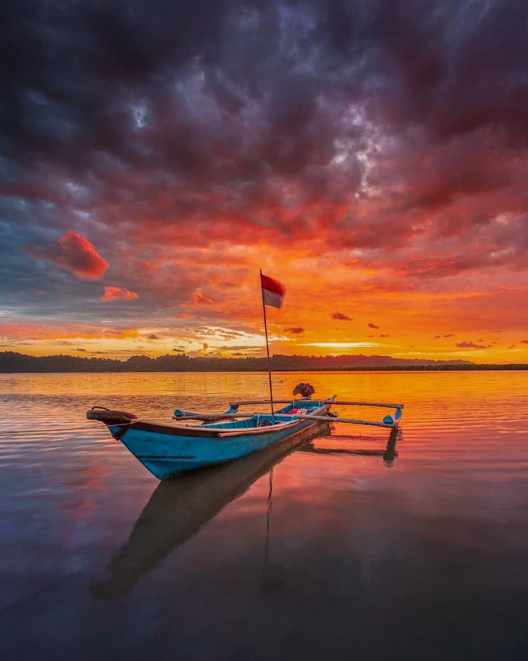 perahu nelayan 