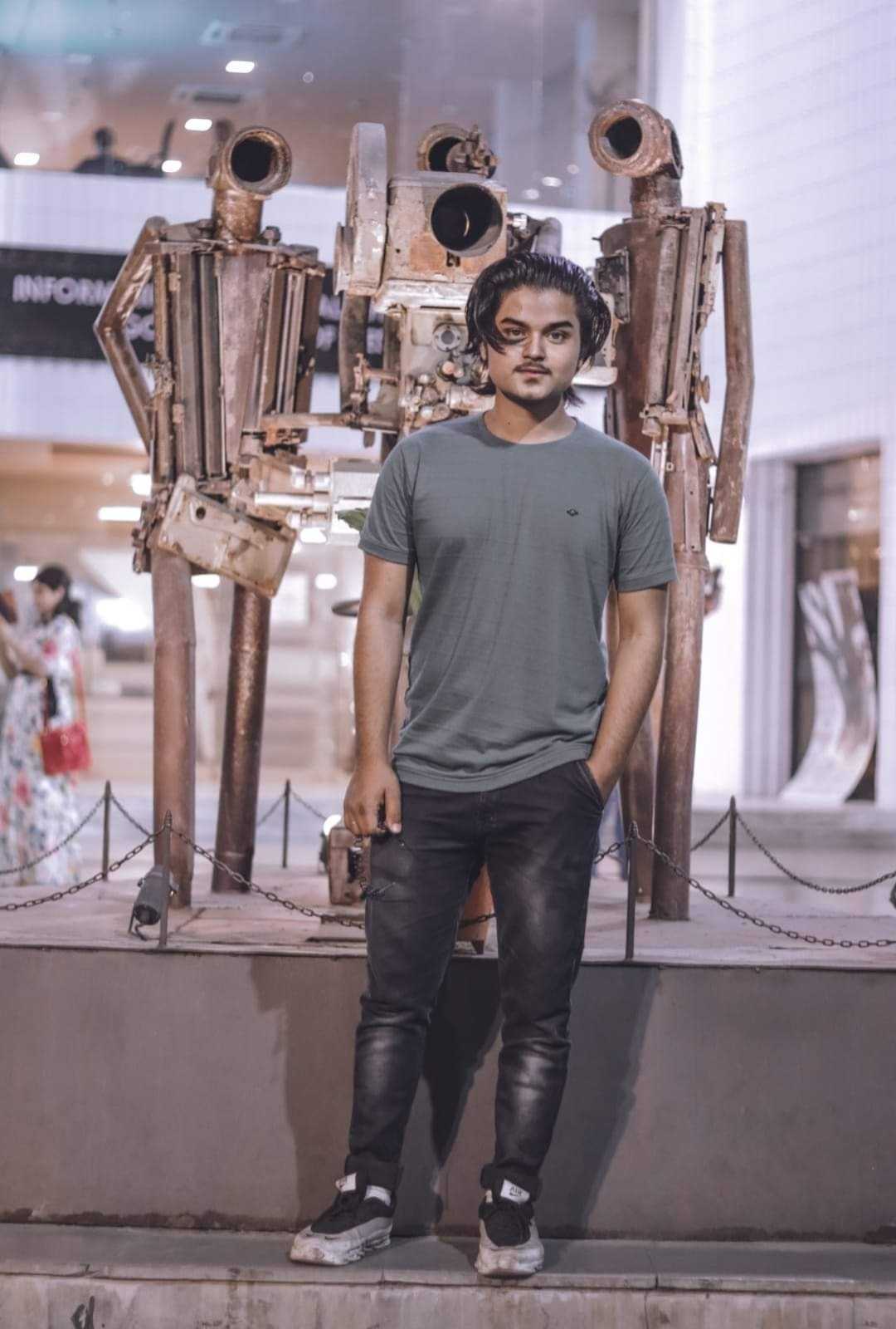 Nandan Sculpture