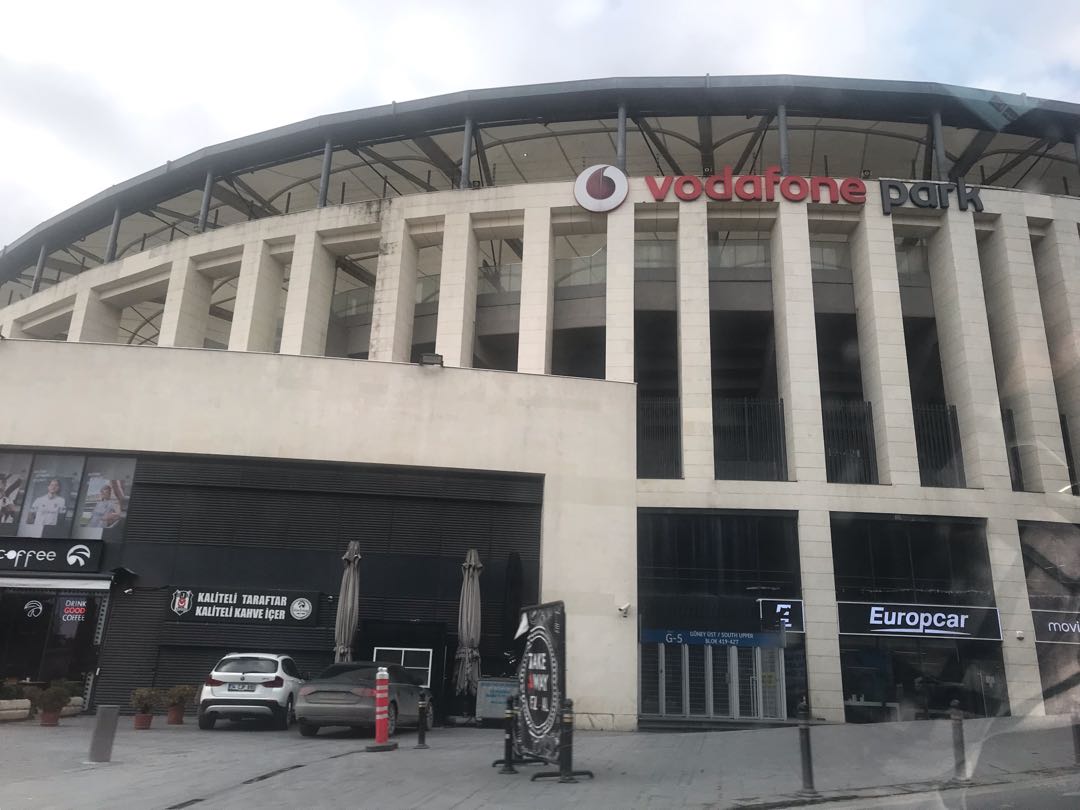 BEŞİKTAŞ FUTBOL KLÜBÜ STADI