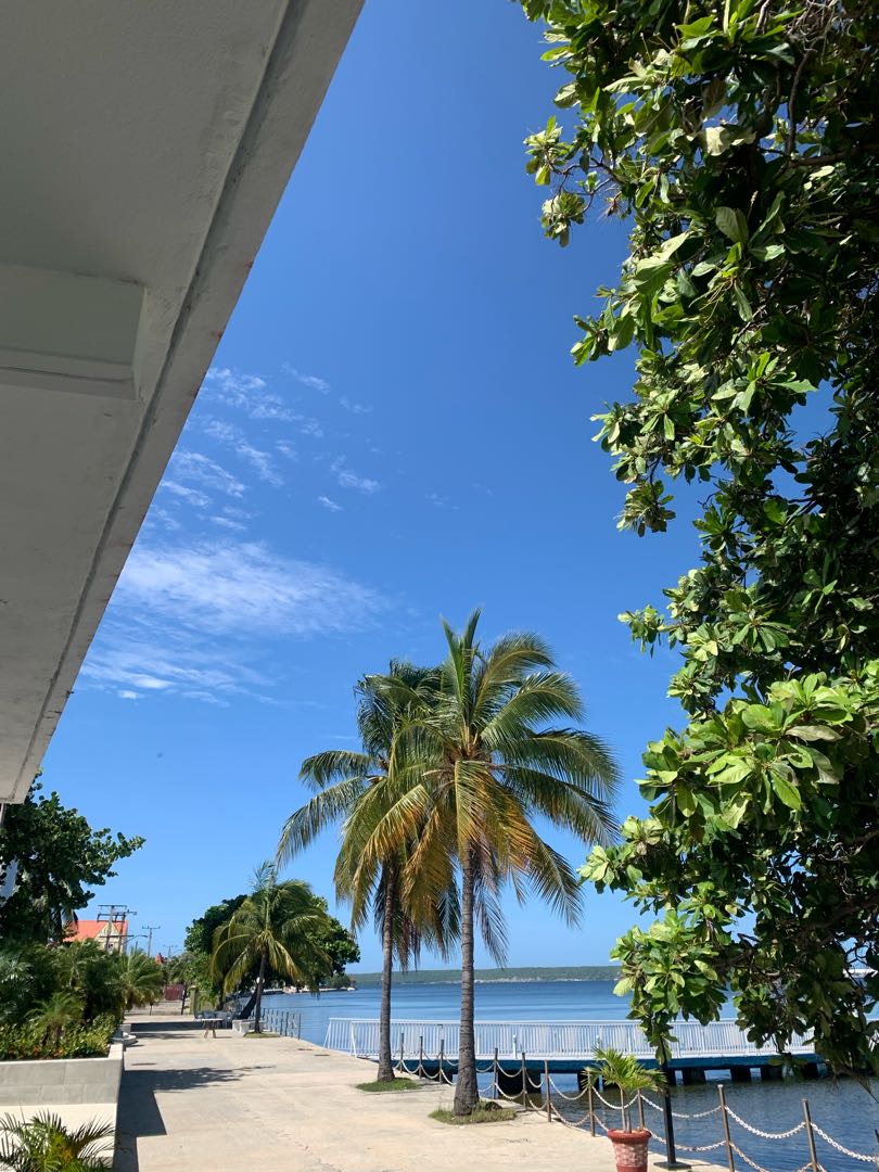Hoy se siente como cualquier día de julio 🌞 #pindlecienfuegos #pindlecuba #pindlelatam #pindle #cienfuegos #cuba #city 