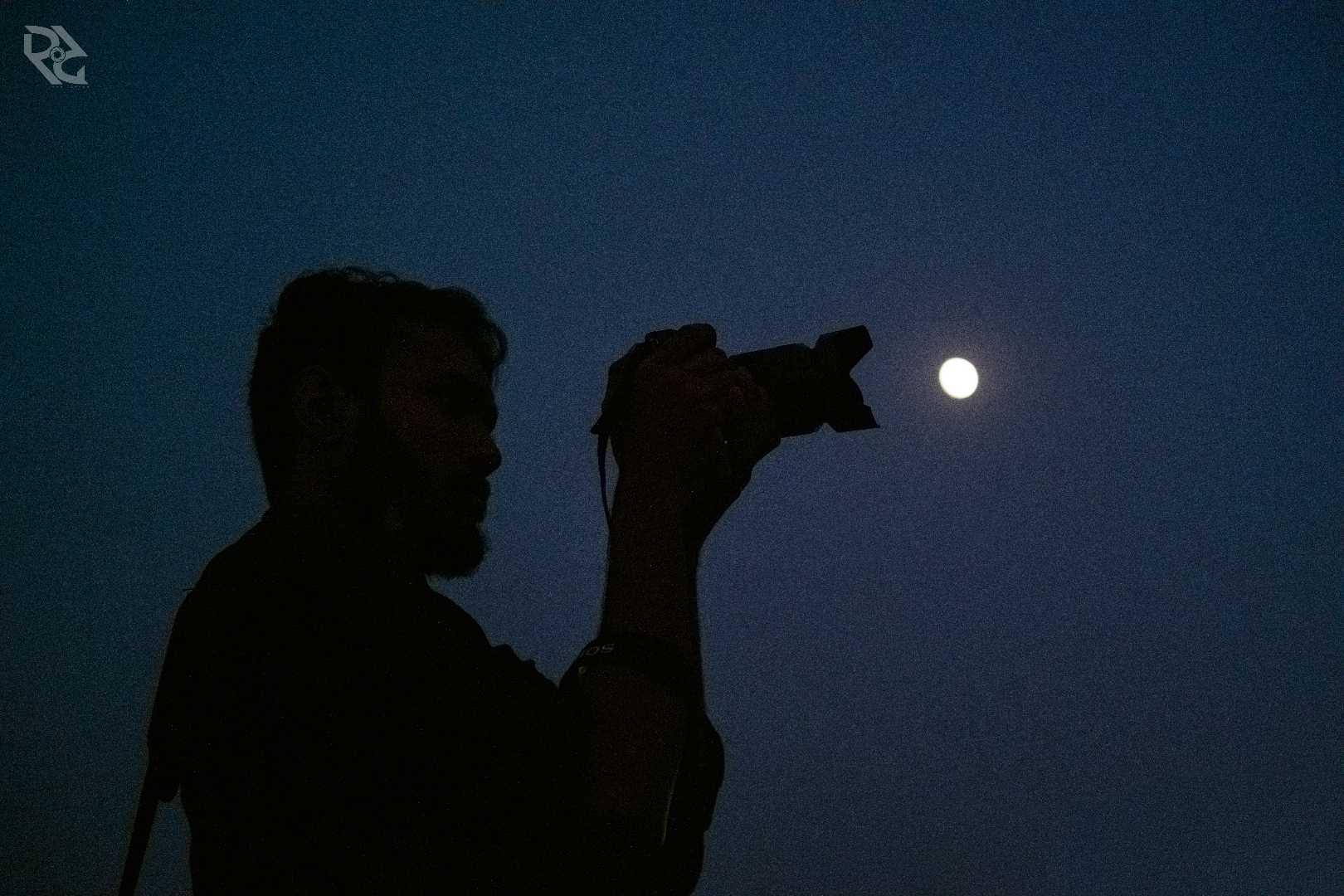 Capturing Moon