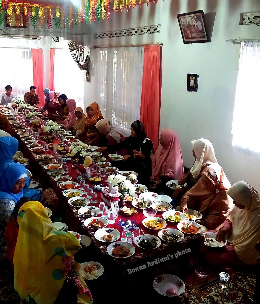 Makan Bajamba