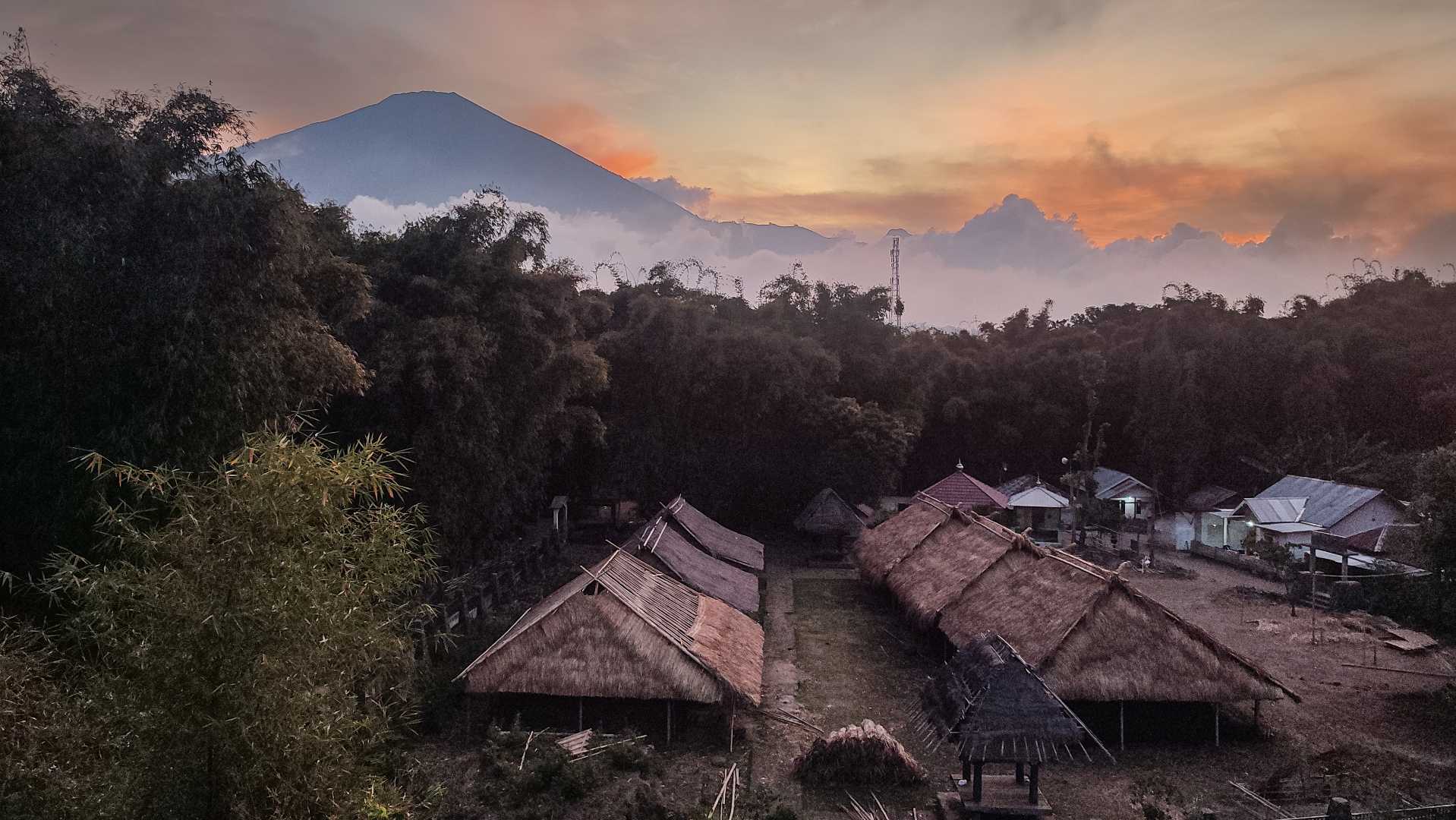 Sisi lain bukit selong #2