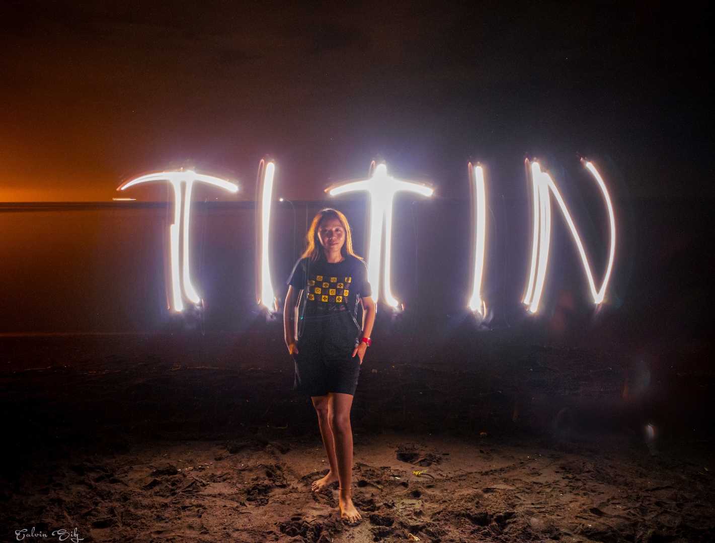 TEKNIK LIGHT PAINTING