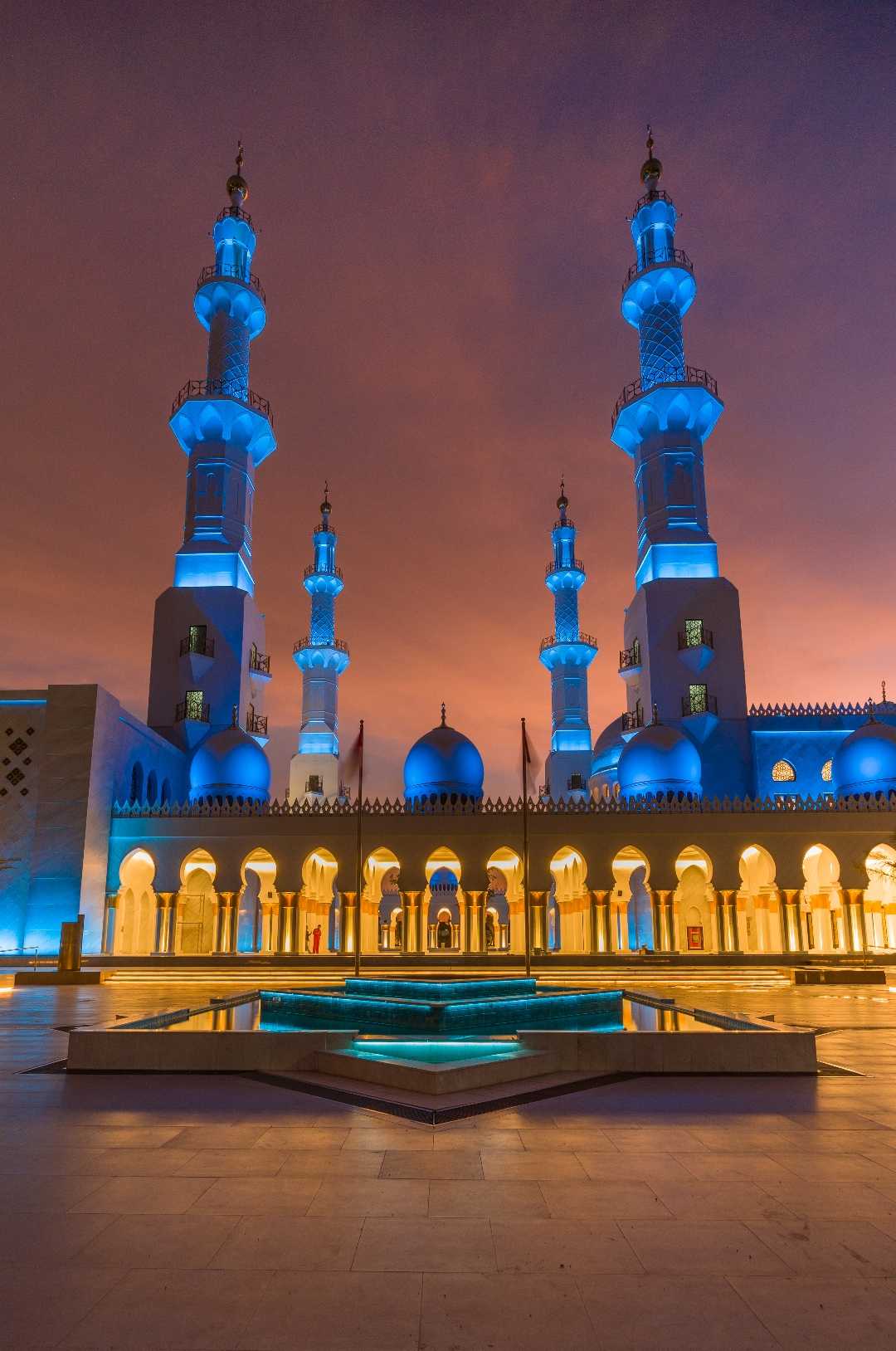 Masjid Raya Sheikh Zayed Solo