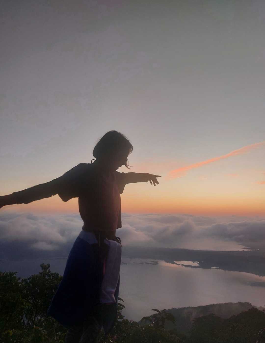nascer do sol no Morro do Assobro