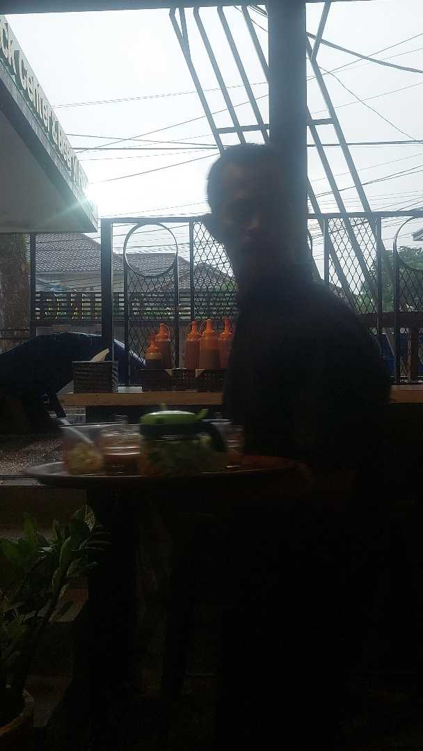 Dengan Hati Melayani