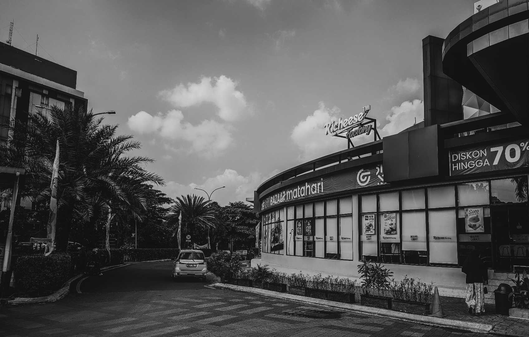 Plaza Metropolitan, Tambun