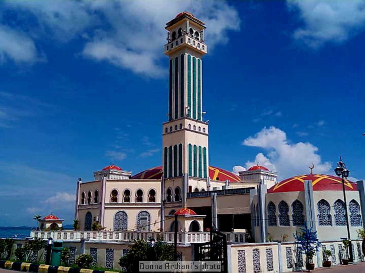 Masjid Terapung Tanjung Bungah