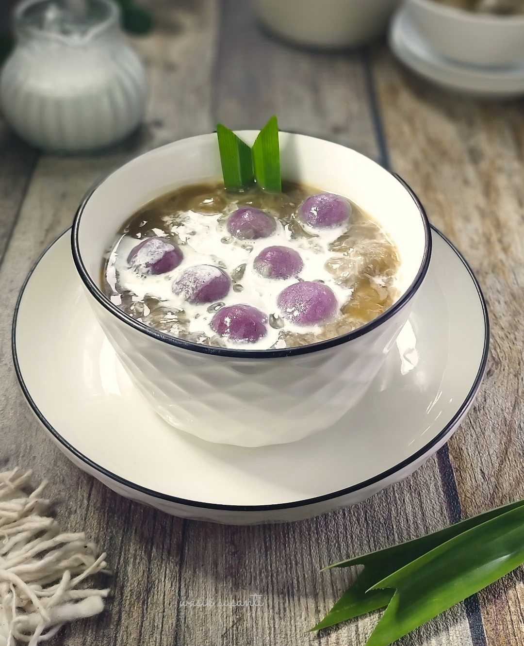 BUBUR BIJI SALAK UBI UNGU