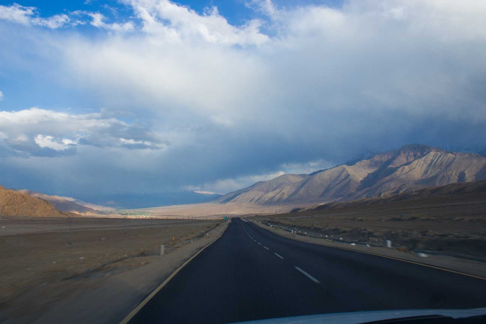 Road to heaven #Leh