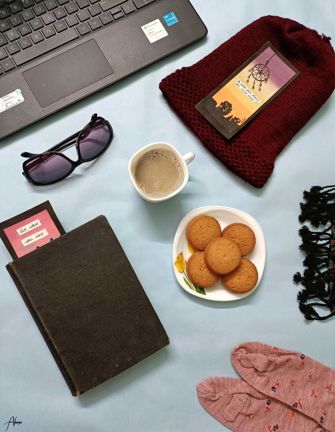 Winter themed flatlay ☺️