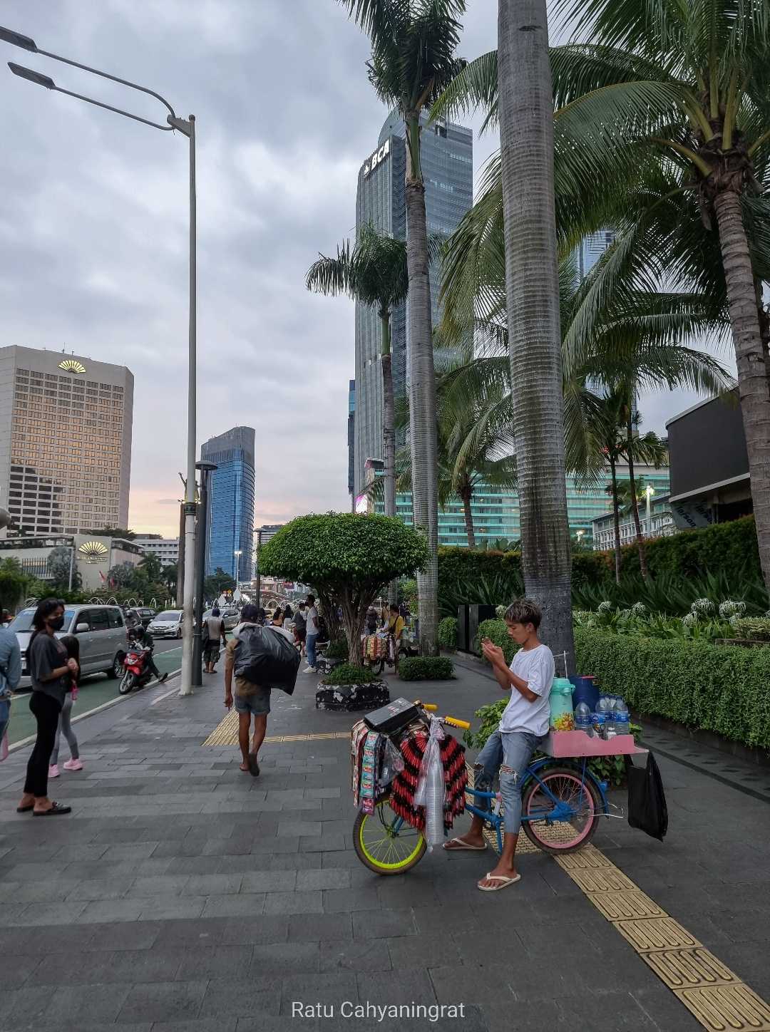 PEDESTRIAN BUNDERAN HOTEL INDONESIA, JAKARTA