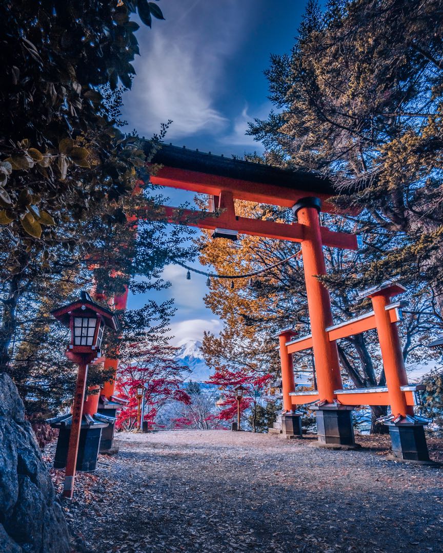 chureito pagoda wt mount fuji