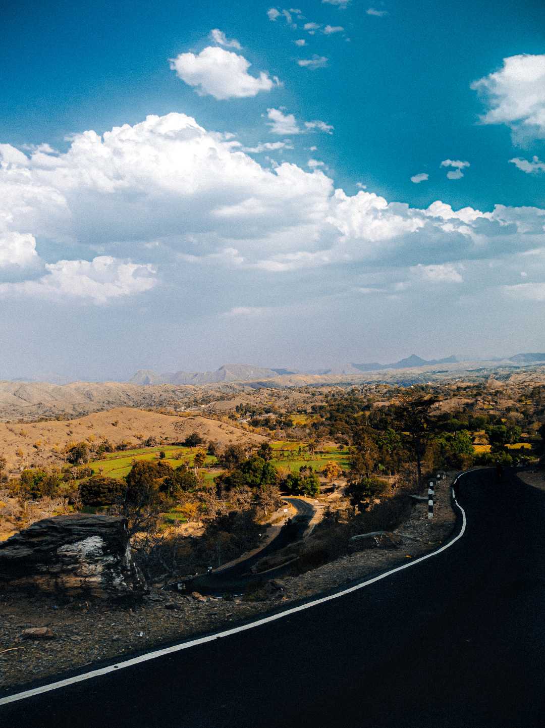 Difficult Roads..🏞️