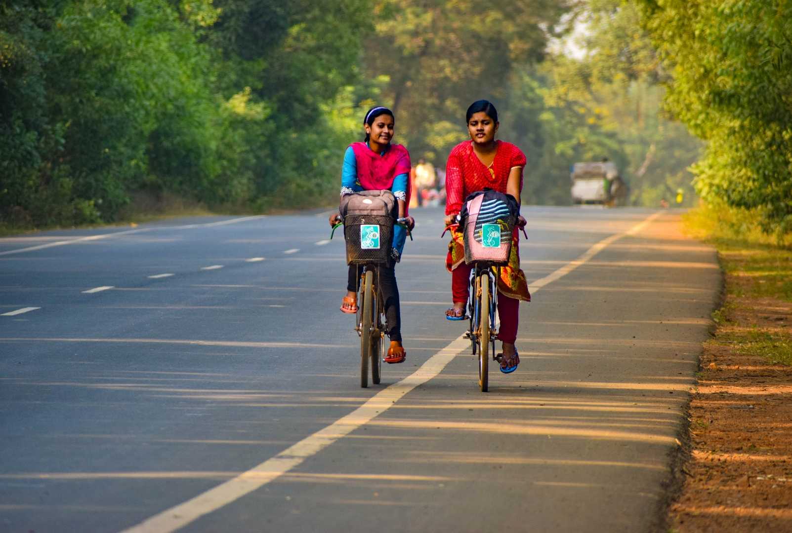 two friends way to tuition 