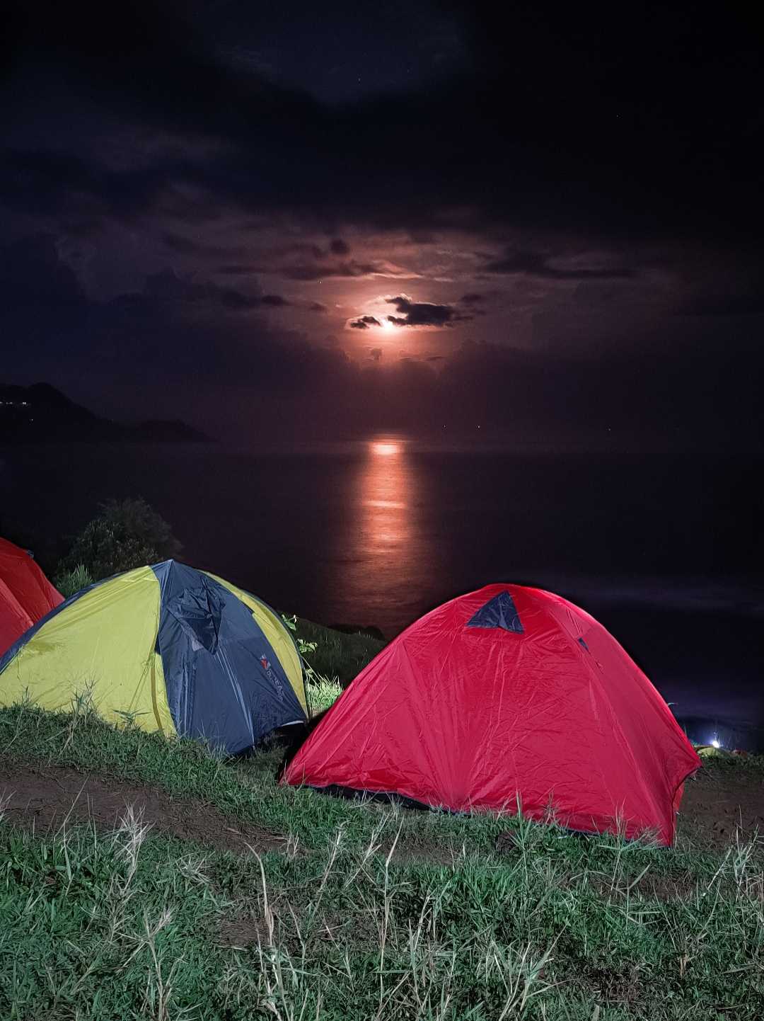 Pantai menganti
