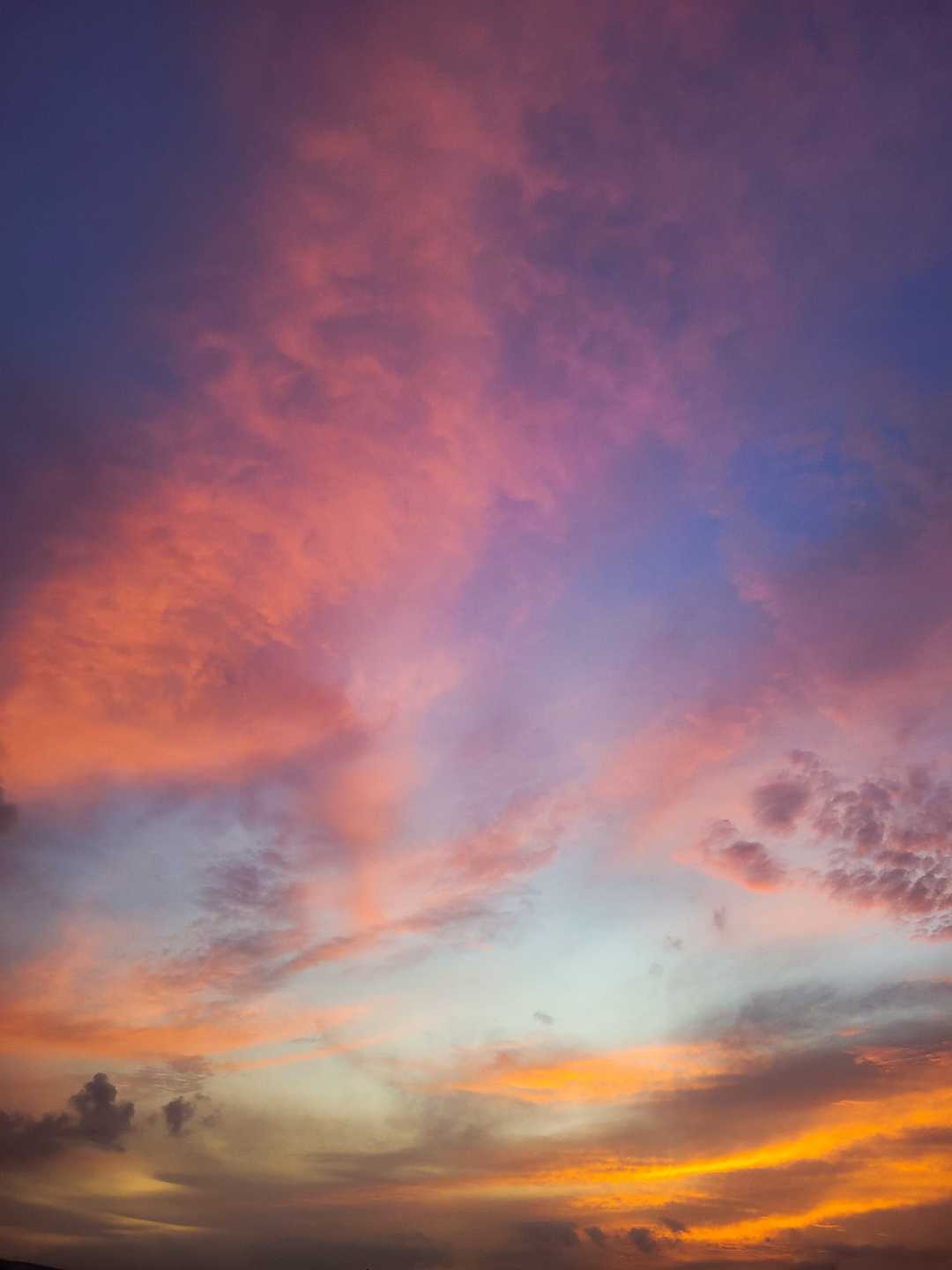 uff..... the sunset today was absolutely crazy!