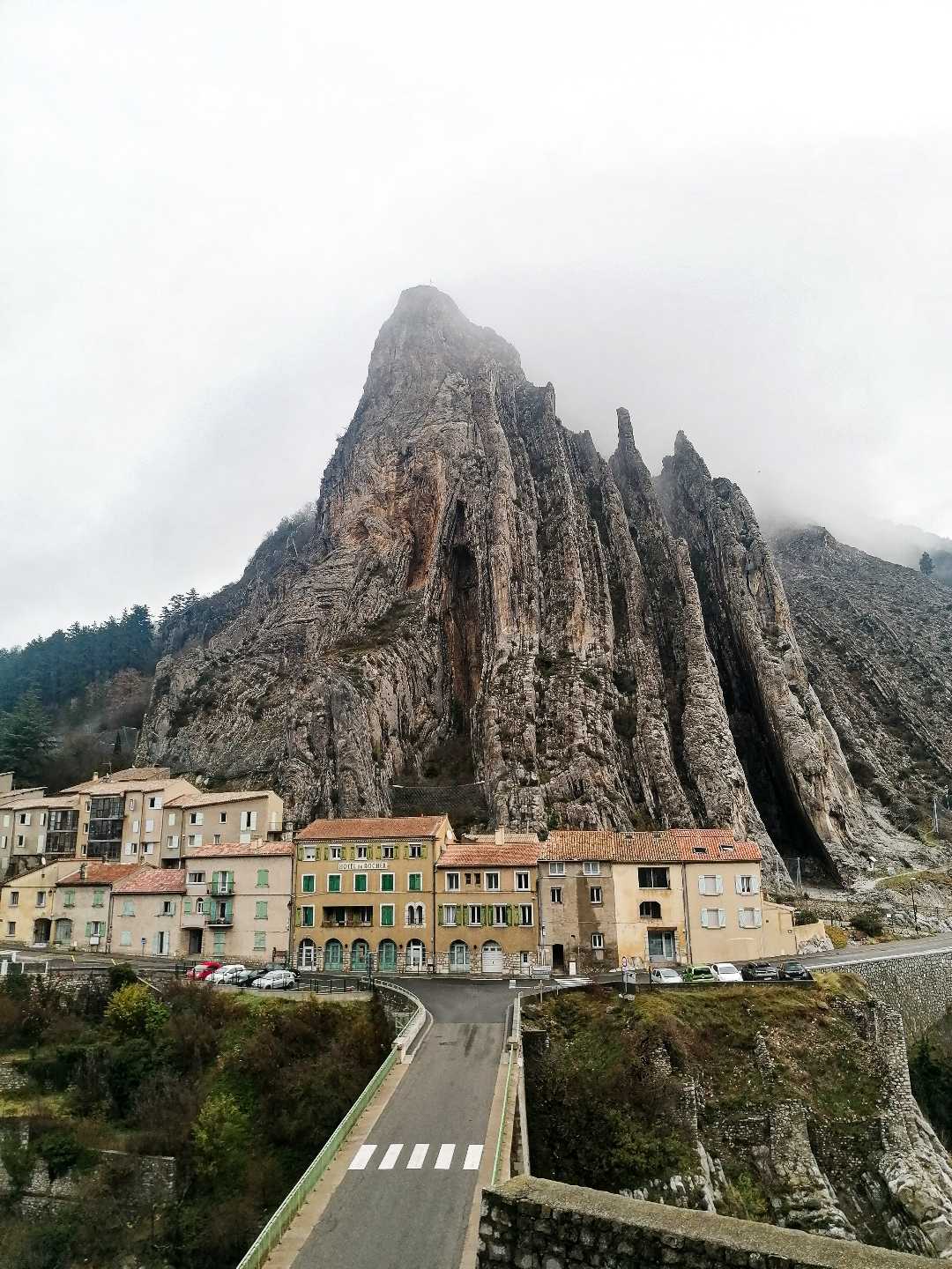 Rocher de la Baume
