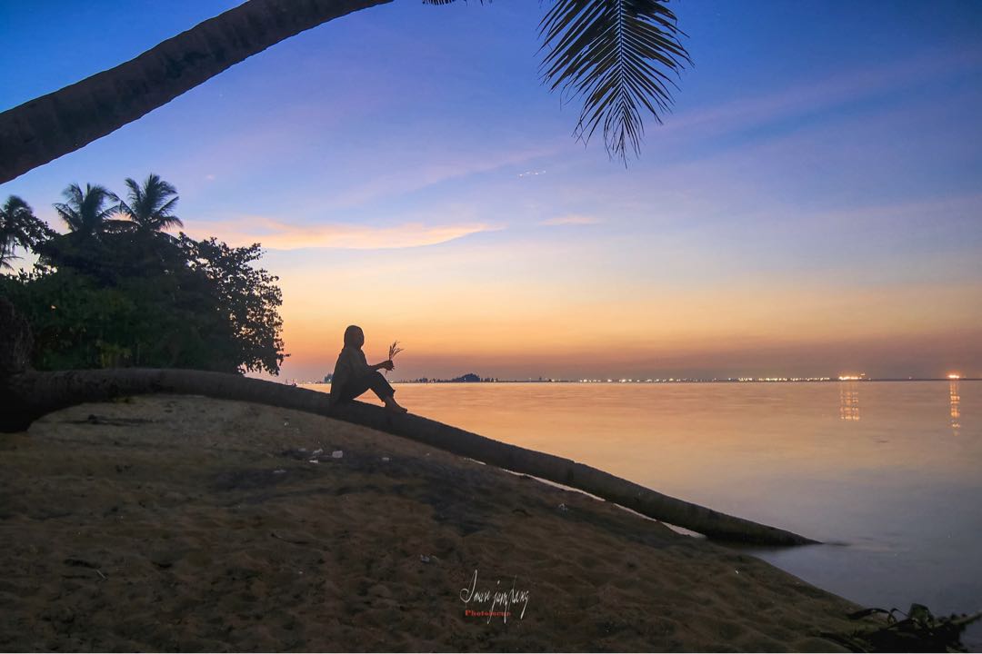 senja bersahabat