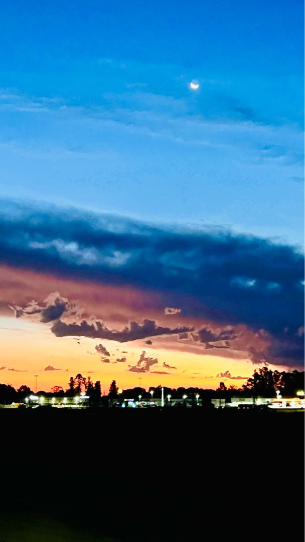 clouds & moon 