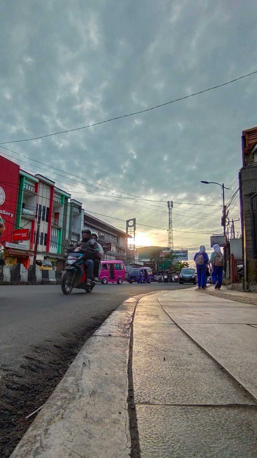 Sukabumi ku cerah