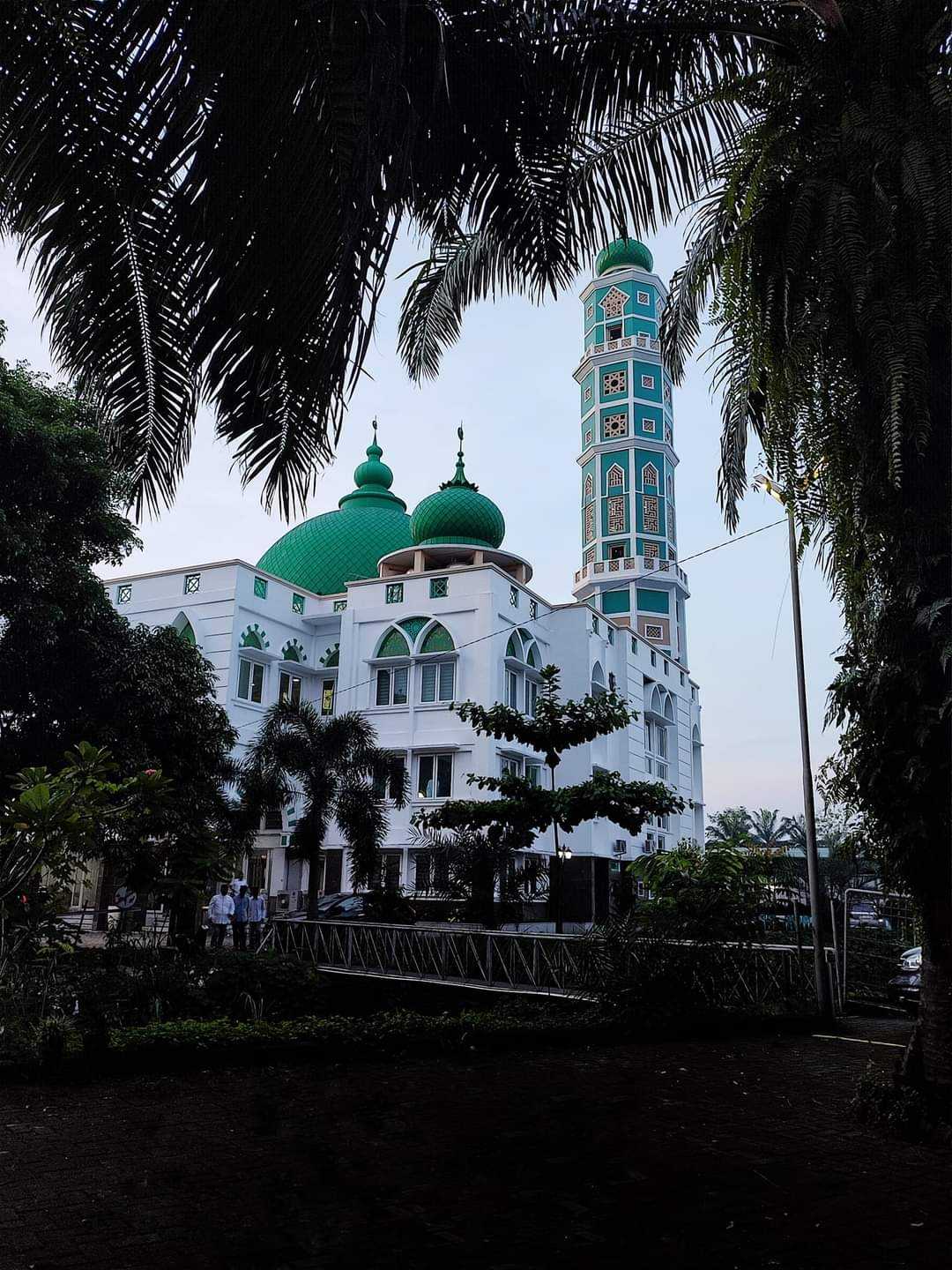 Masjid Al-Musabbihin, Medan