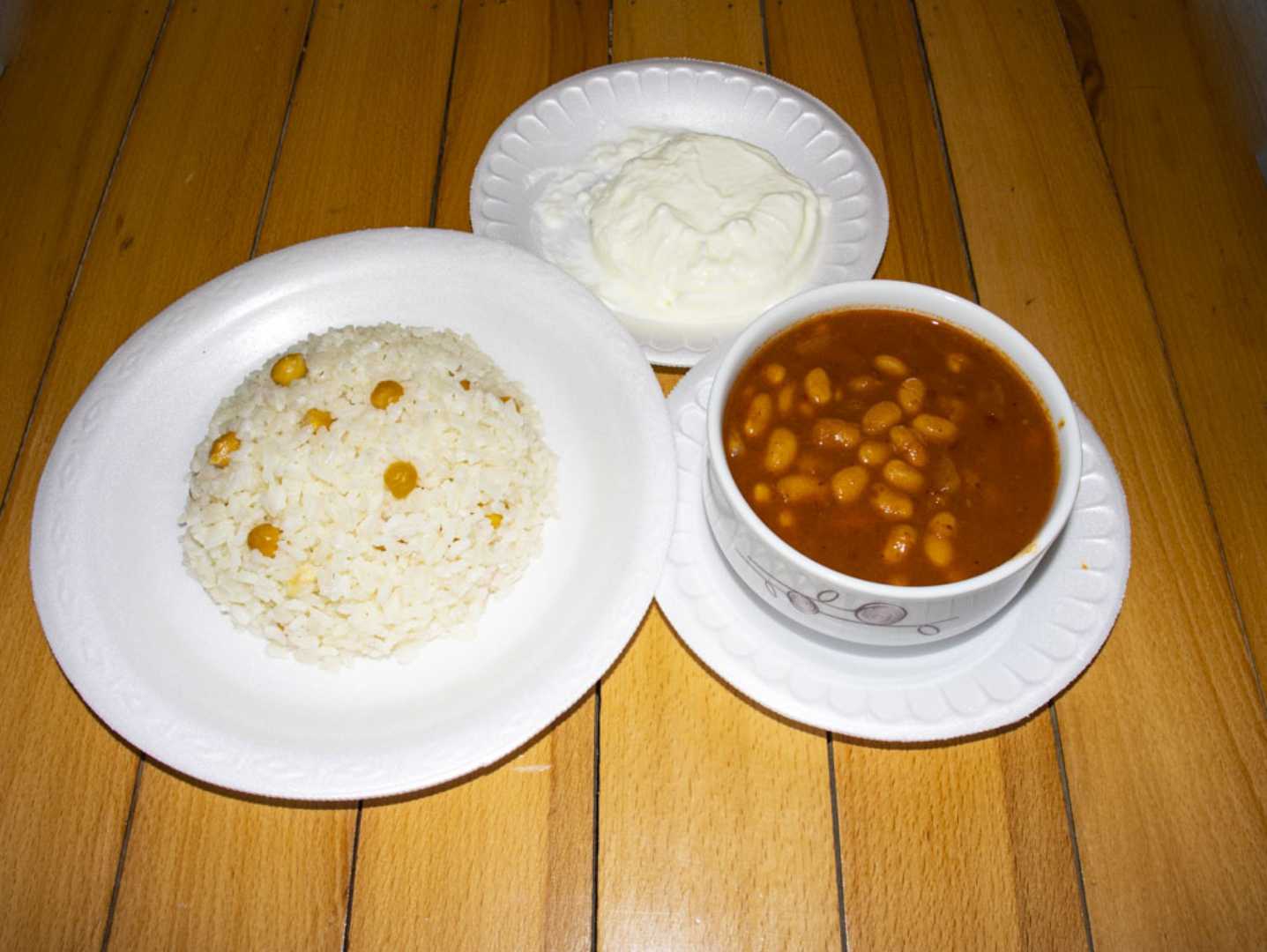 VAZGEÇİLMEZ TÜRK MENÜSÜ  ESSENTIAL TURKISH MENU