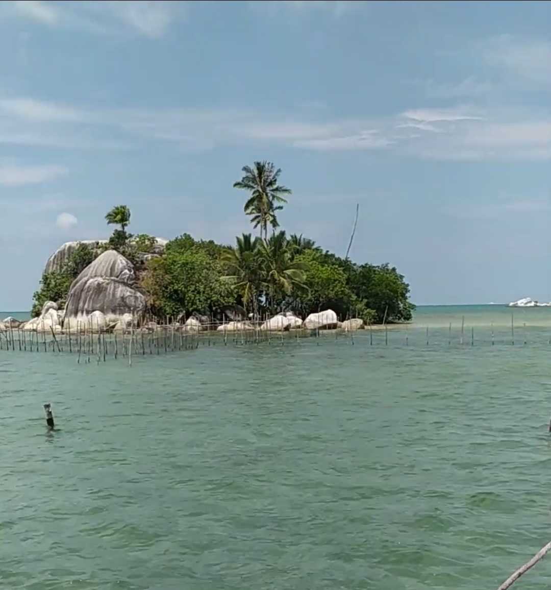 Pulau Batu Kecil