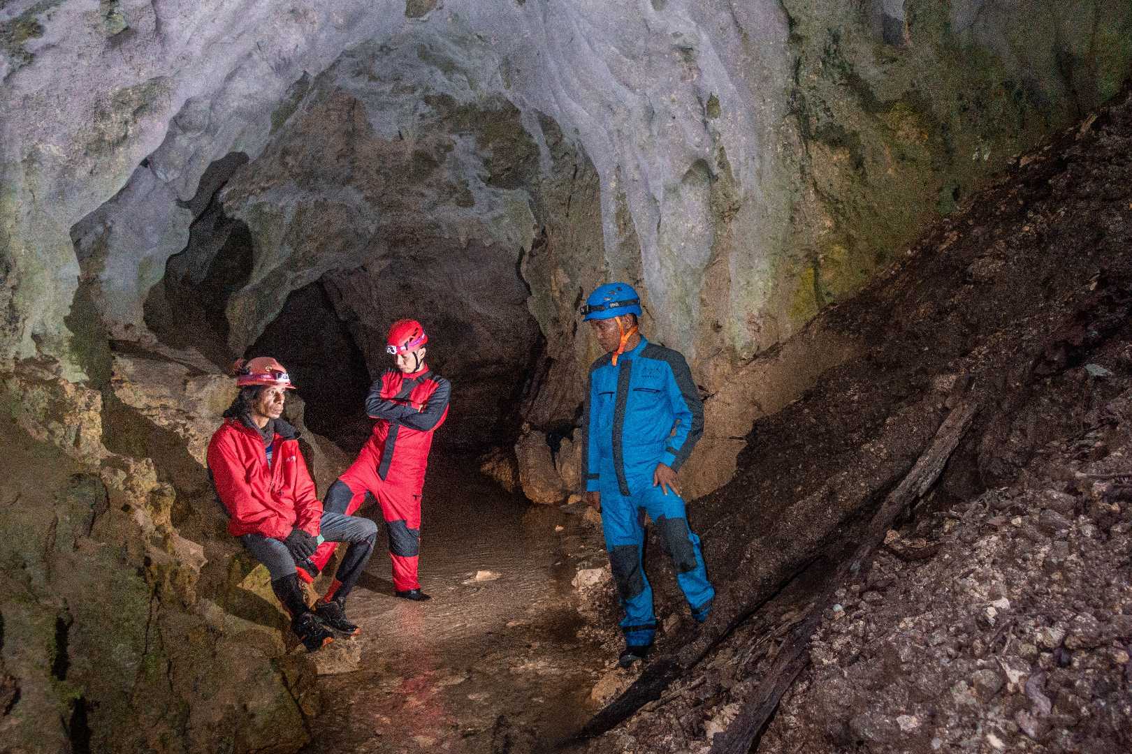 Entrance Lobo Cave