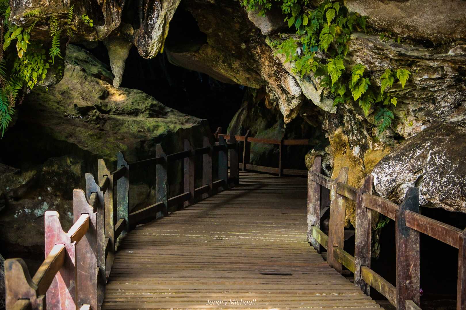 Goa Batu Kapal 