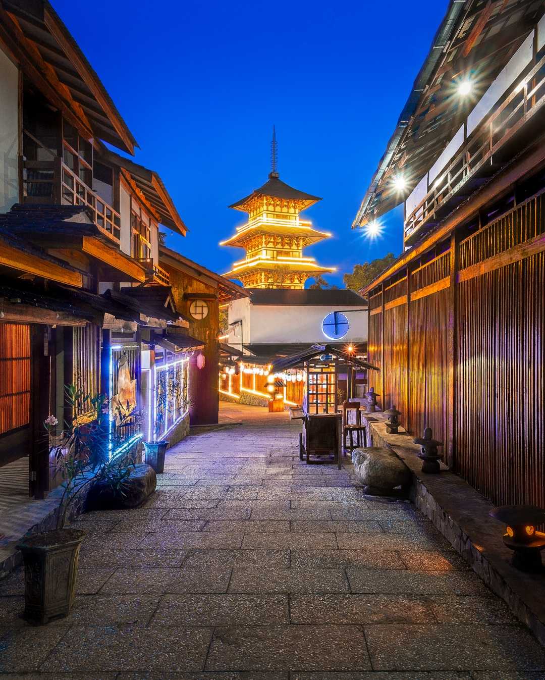 Pagoda yasaka di pekanbaru 