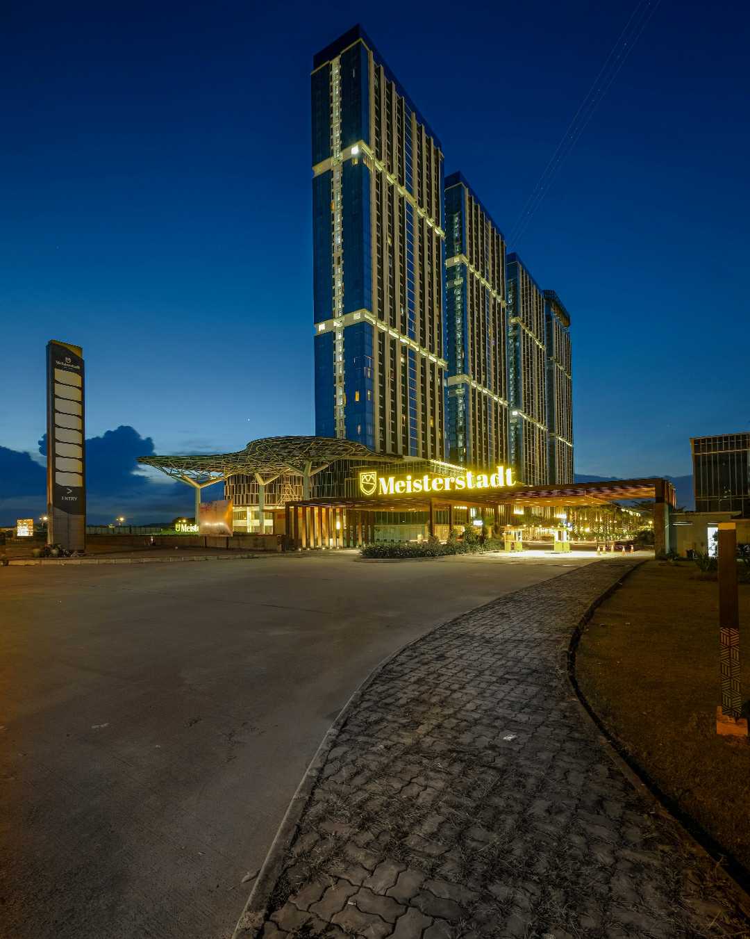 meisterstadt Pollux Habibie Batam