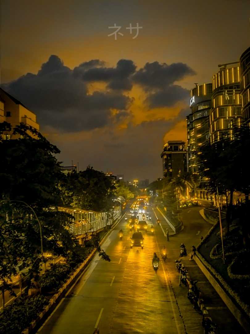 Suasana Malam Jakarta