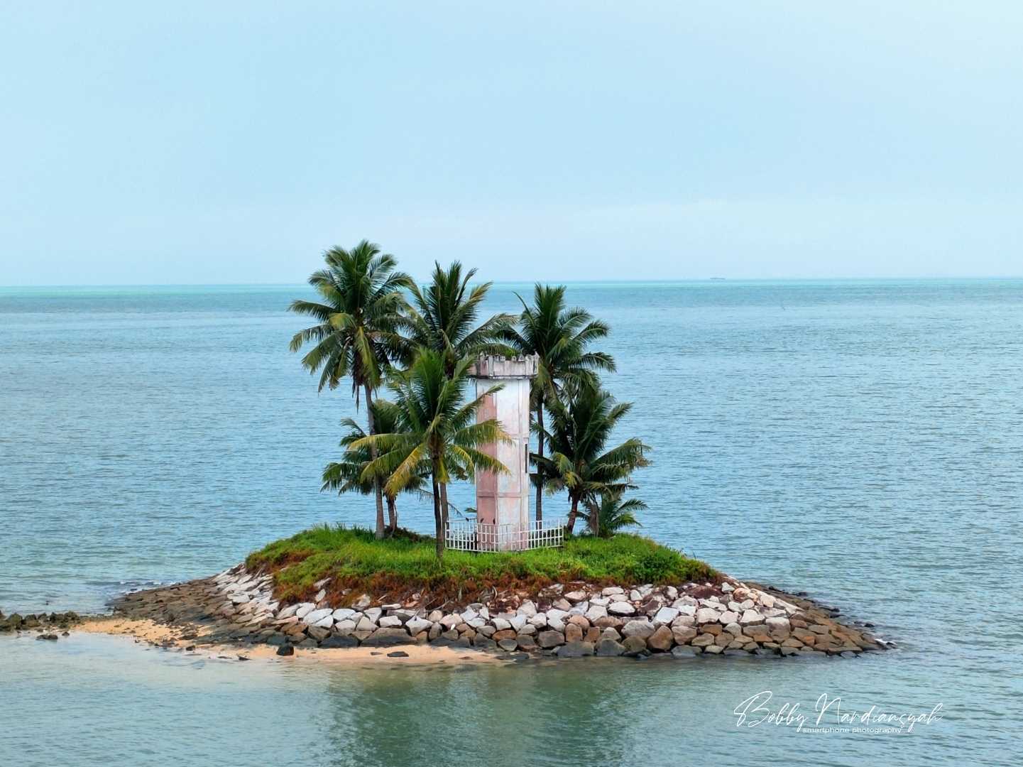 Pulau Buat