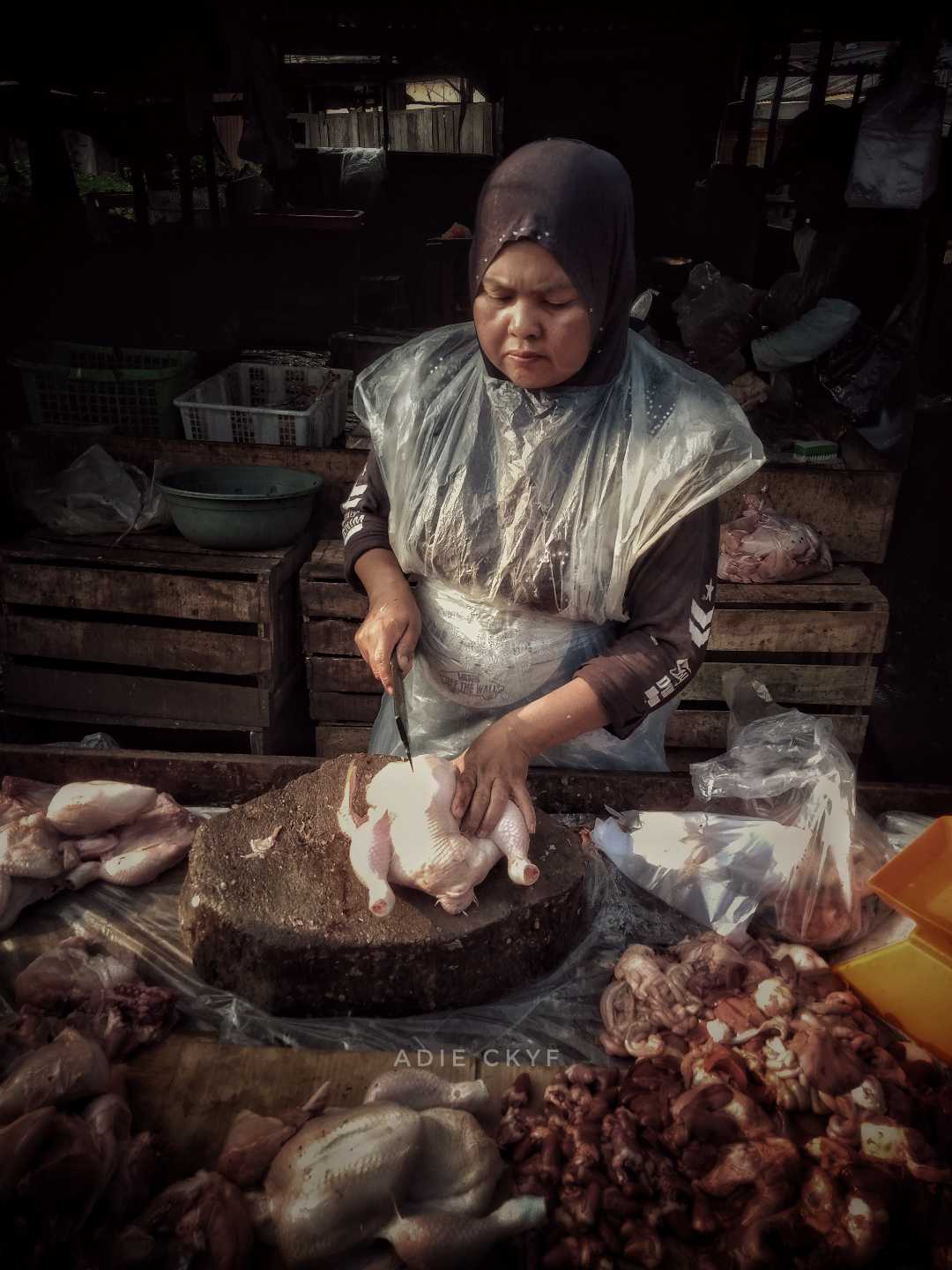 Pedagang Ayam Potong