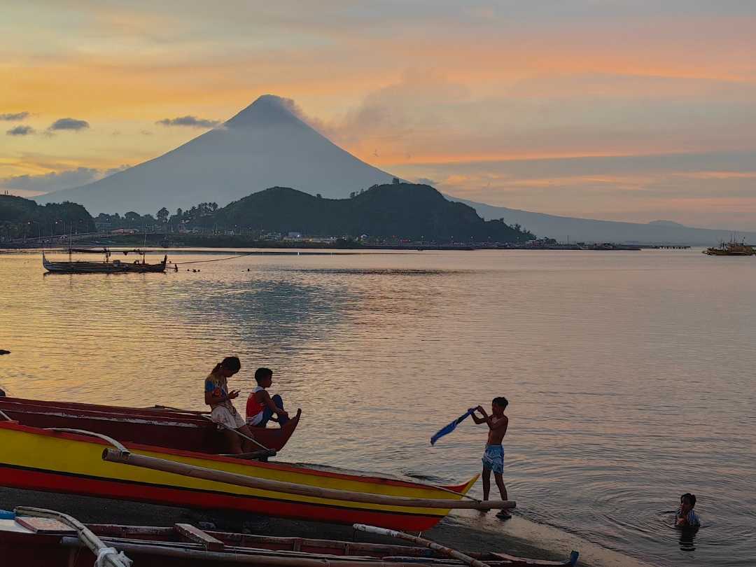 Sunset with the Majestic Mayon