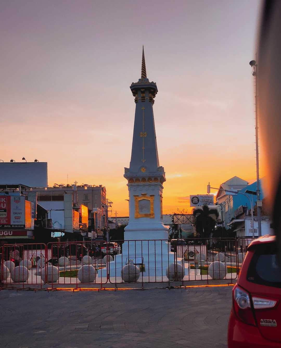 Tugu Yogyakarta