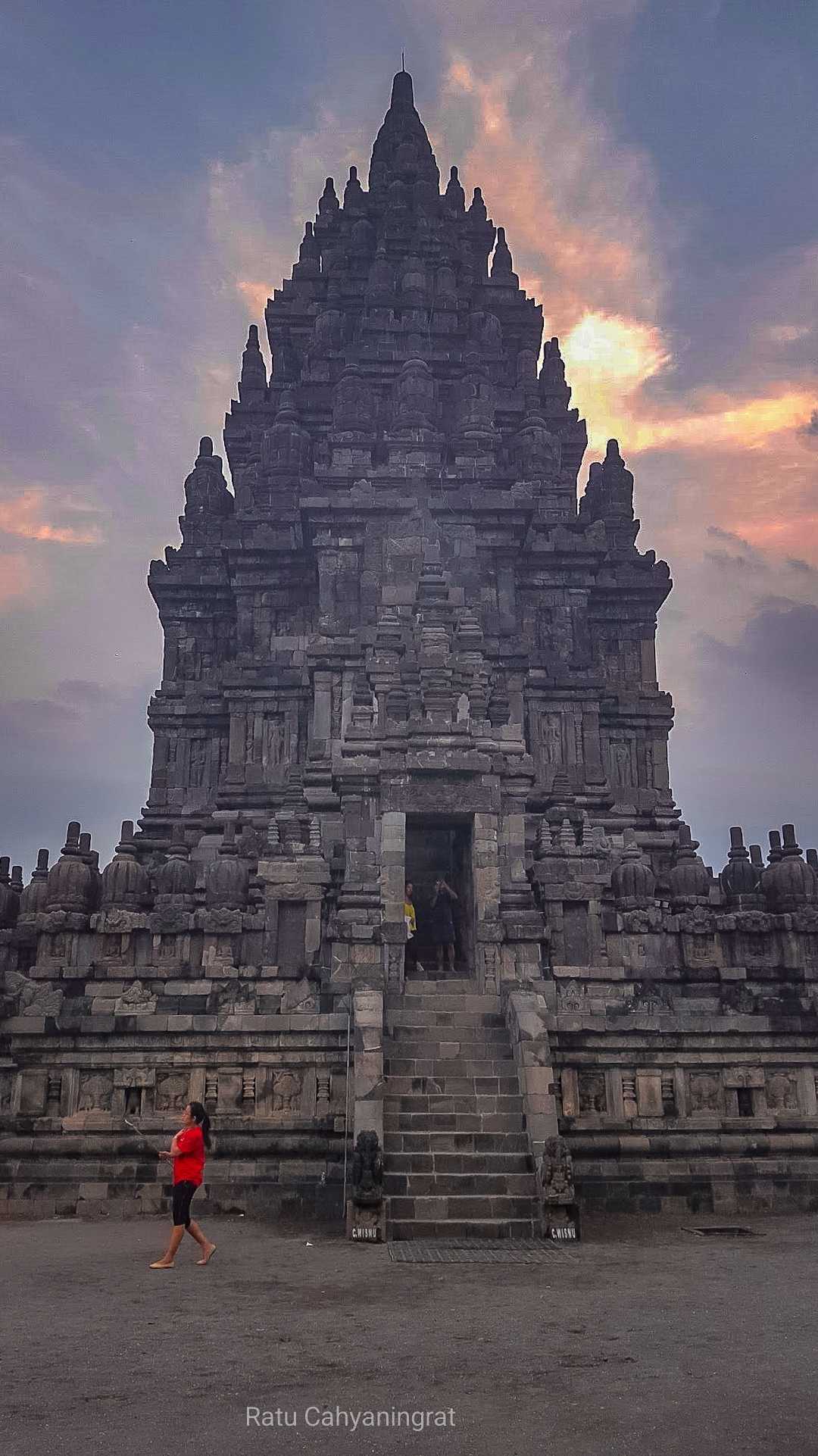 PRAMBANAN TEMPLE