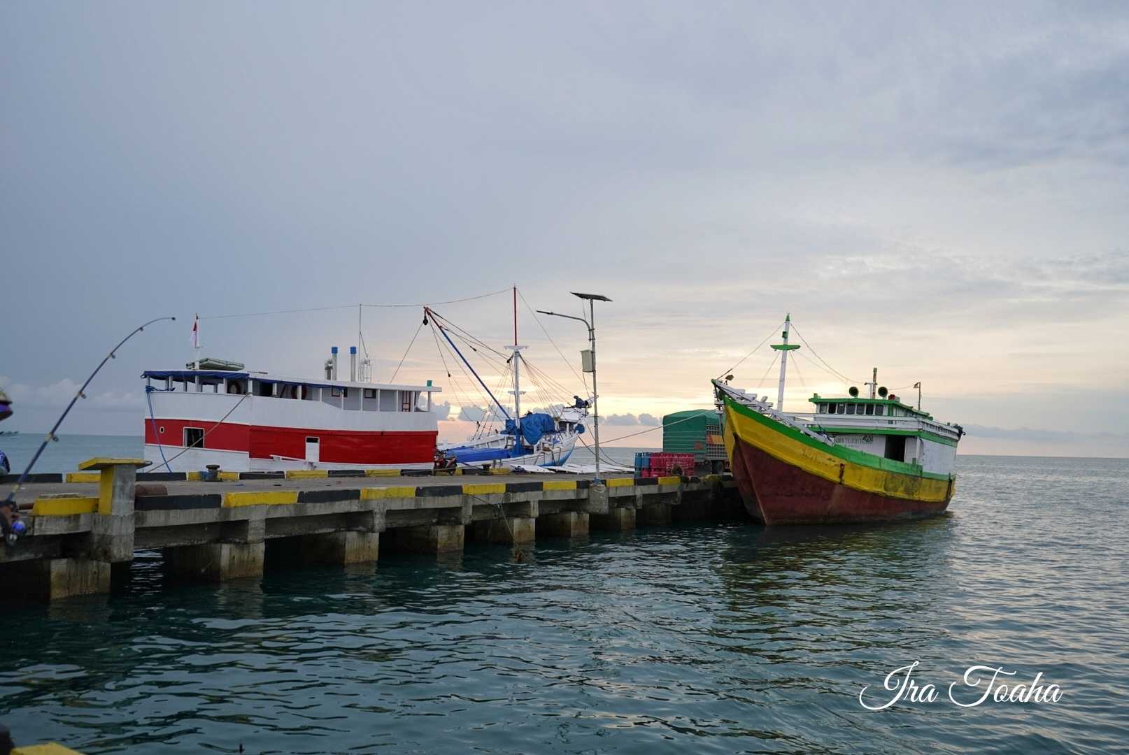 Dermaga Bajoe